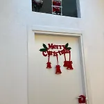 Morra's ゲストハウス 3*